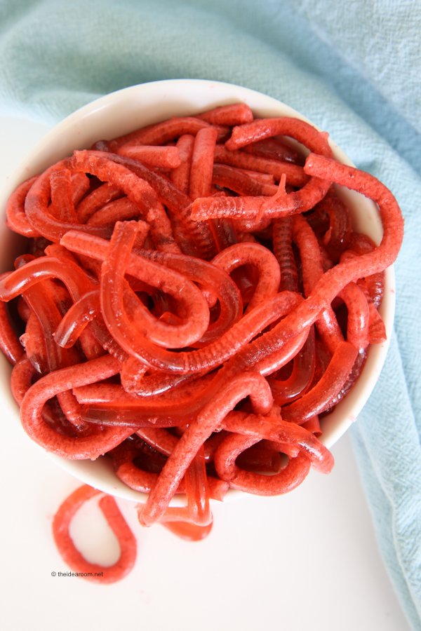 Halloween Party Food Jello Worms Recipe